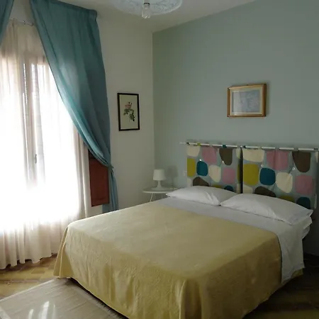Cristina Bed & Breakfast